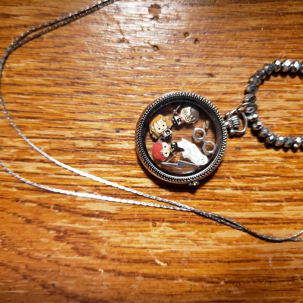 Harry Potter locket and chain